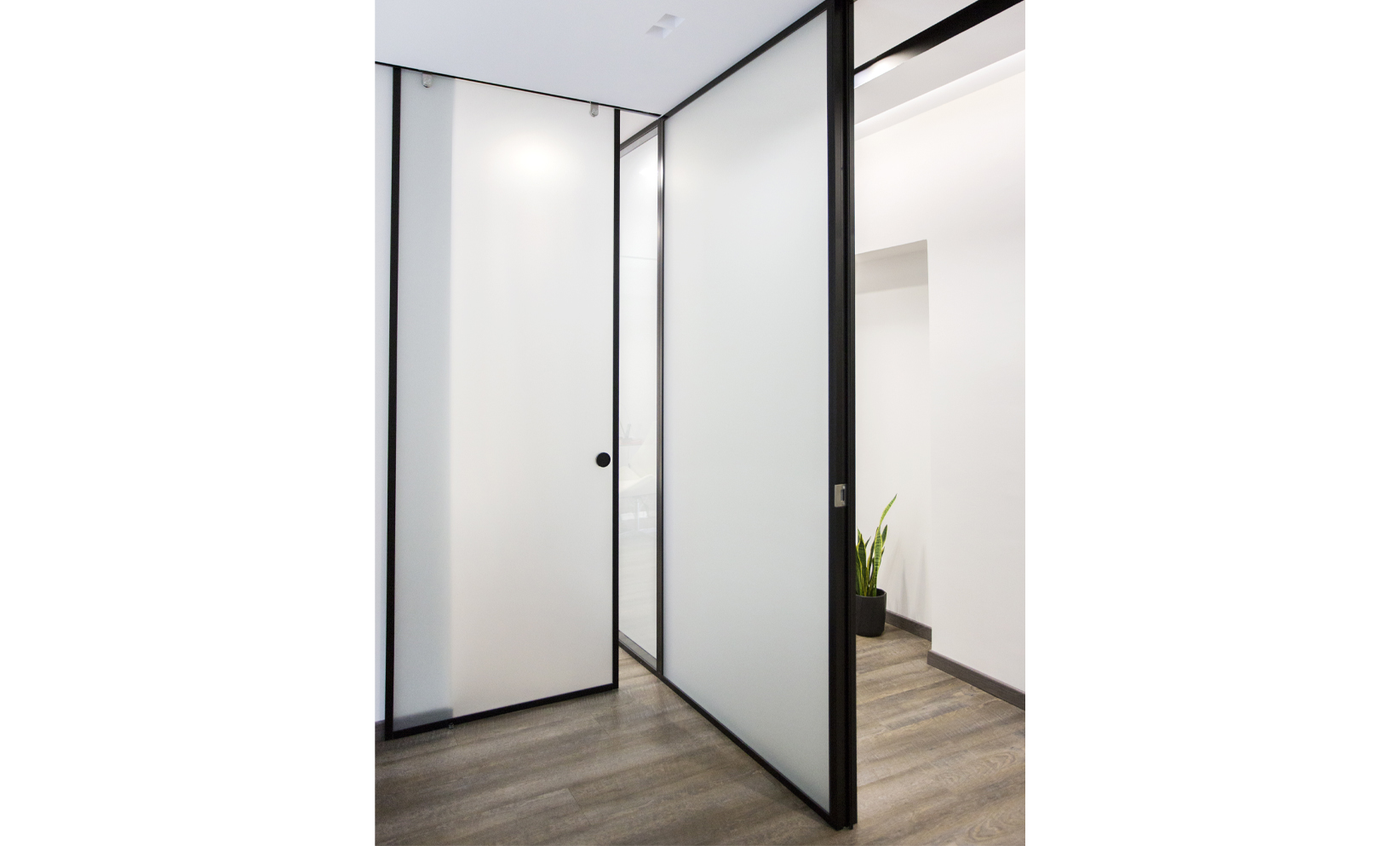 4-interior-design-medical-office-glass-door-wood-metal-details